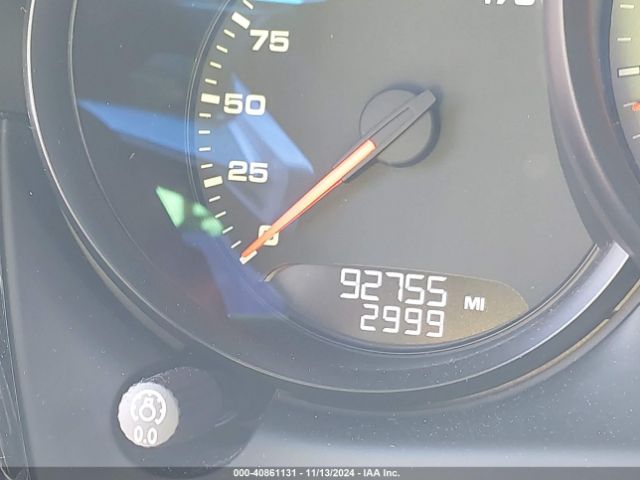 WP1AB2A57JLB33650 Porsche MACAN S