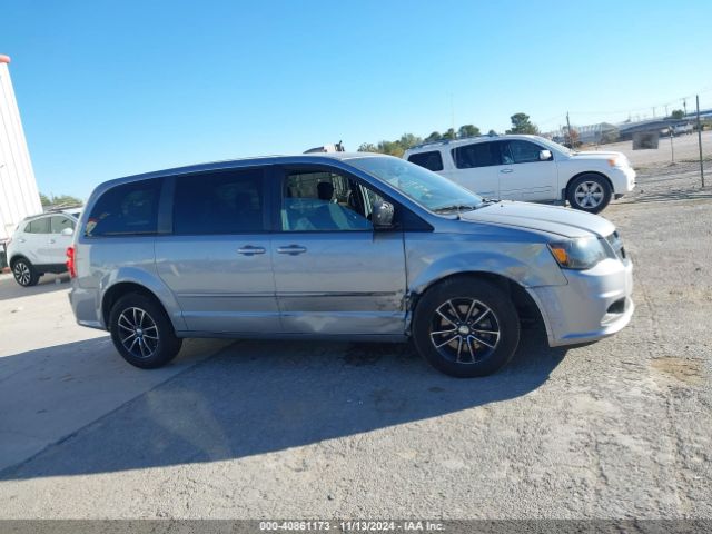 2C4RDGBG3FR586416 Dodge Grand Caravan Se