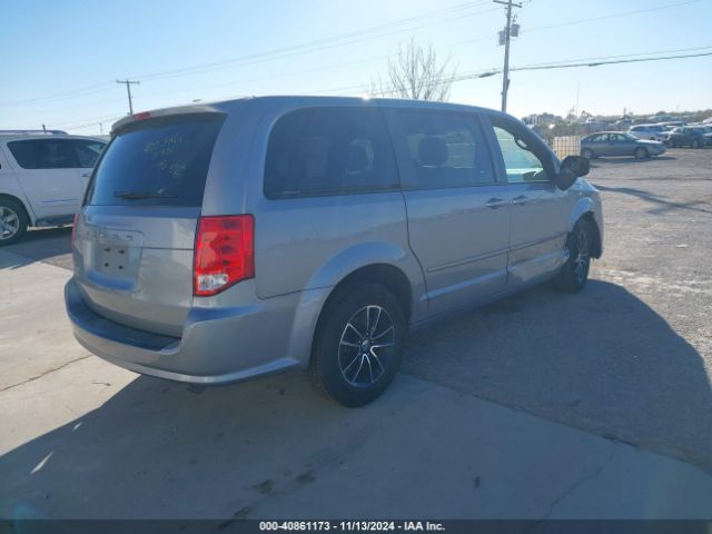 2C4RDGBG3FR586416 Dodge Grand Caravan Se