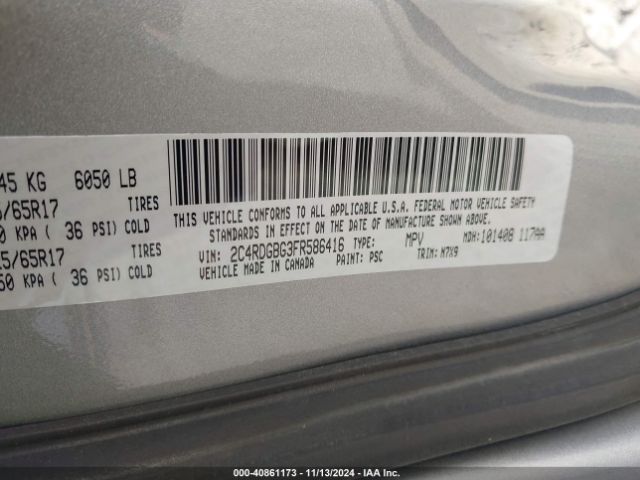 2C4RDGBG3FR586416 Dodge Grand Caravan Se