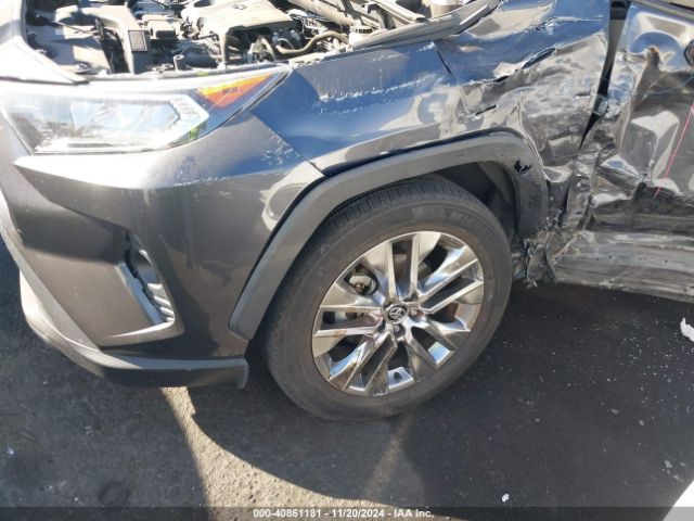 2T3C1RFVXLW078285 Toyota Rav4 Xle Premium