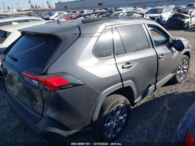 2T3C1RFVXLW078285 Toyota Rav4 Xle Premium