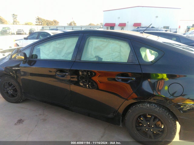 JTDKN3DU0F1938446 Toyota Prius