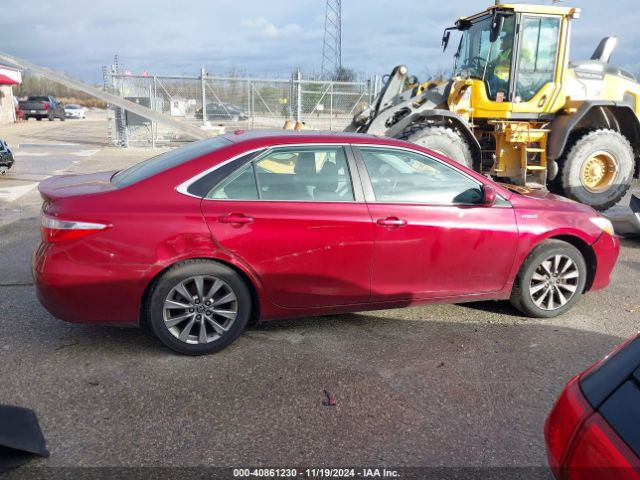 4T1BD1FK8FU168588 Toyota Camry Hybrid Xle