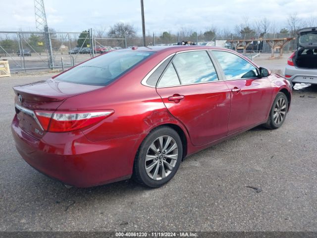 4T1BD1FK8FU168588 Toyota Camry Hybrid Xle