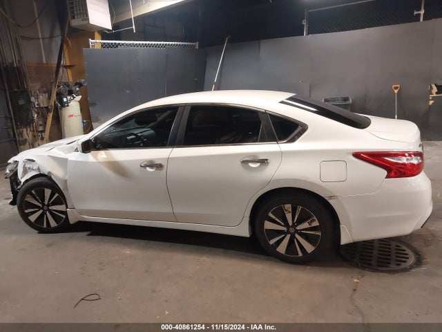 Nissan Altima 2.5 S 2017 1N4AL3AP0HC183778 Image 14