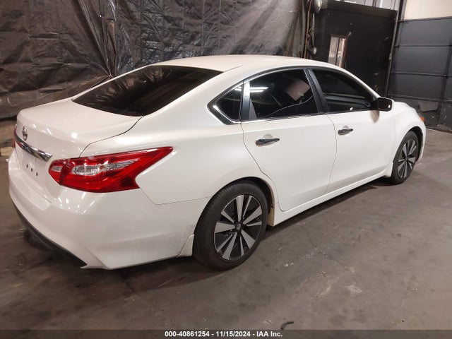 Nissan Altima 2.5 S 2017 1N4AL3AP0HC183778 Image 4