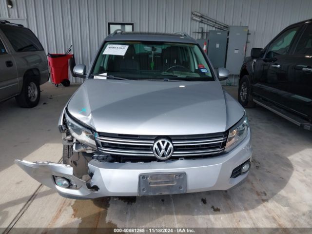 WVGAV7AX4FW607174 Volkswagen TIGUAN SE