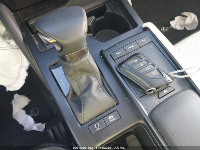 58ADA1C1XNU023556 Lexus ES 300H