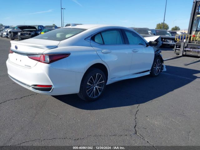 58ADA1C1XNU023556 Lexus ES 300H