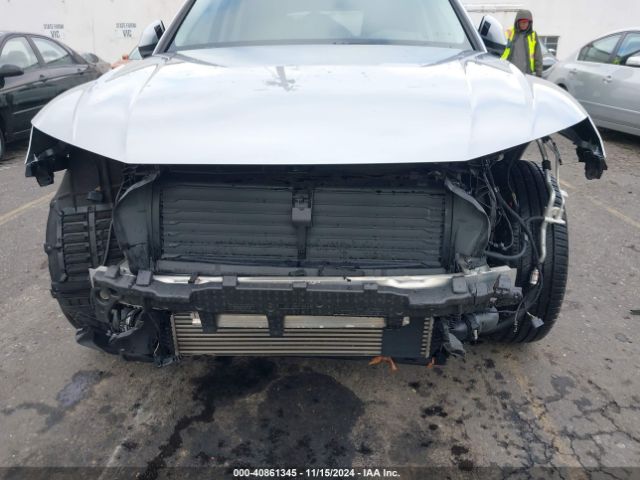 WA1CNAFYXK2034885 Audi Q5 45 Premium