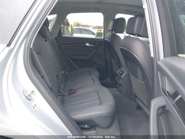 WA1CNAFYXK2034885 Audi Q5 45 Premium