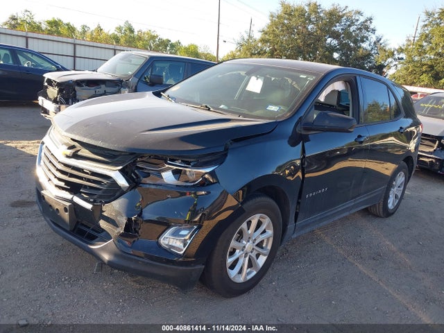 Chevrolet EQUINOX LS 2018 2GNAXHEV4J6169523 Image 2