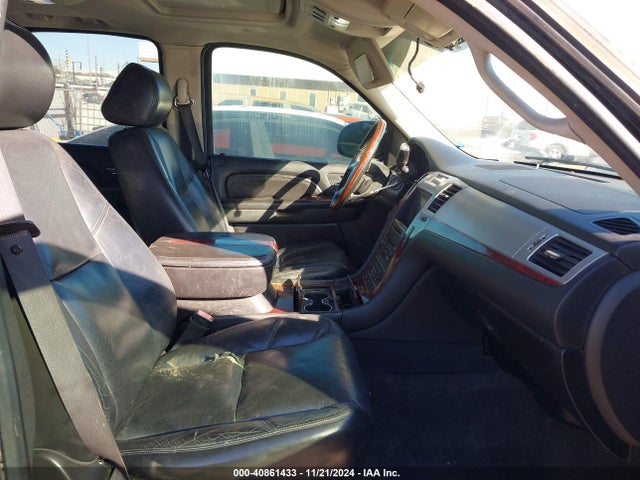 2008 CADILLAC ESCALADE 1GYFK63818R232391 Photo 4