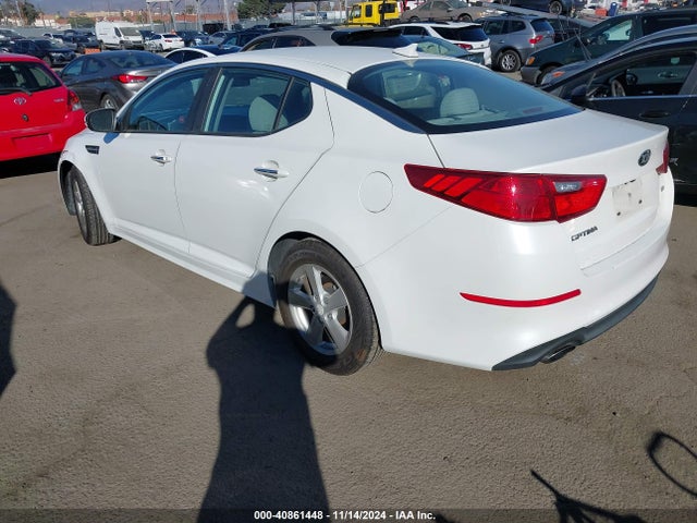 KIA Optima Lx 2015 KNAGM4A79F5612471 Image 3