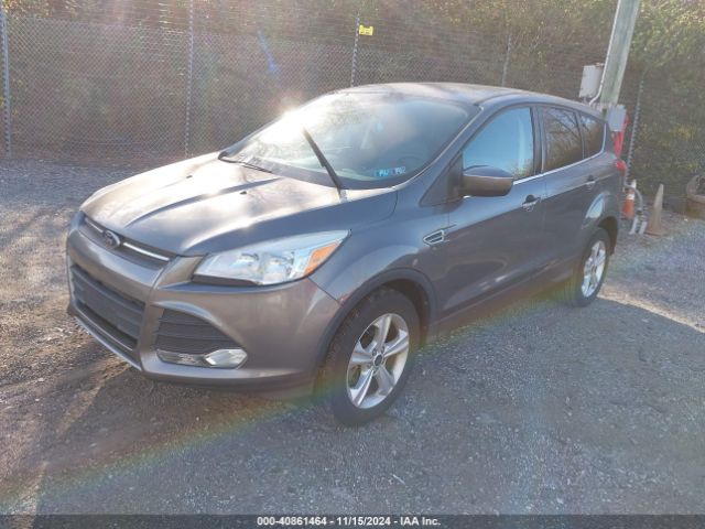 1FMCU9GX5EUA01911 Ford ESCAPE SE