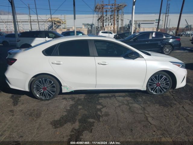 3KPF44AC8PE584678 KIA FORTE GT