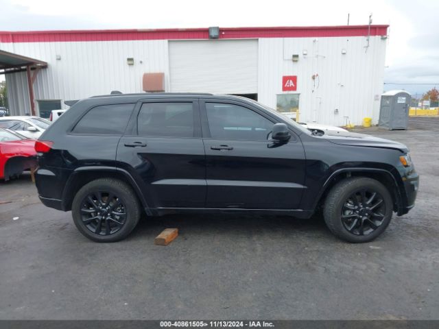1C4RJFAG9HC781386 Jeep Grand Cherokee Altitude 4x4
