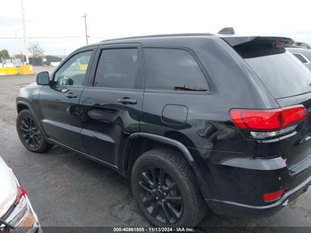 1C4RJFAG9HC781386 Jeep Grand Cherokee Altitude 4x4