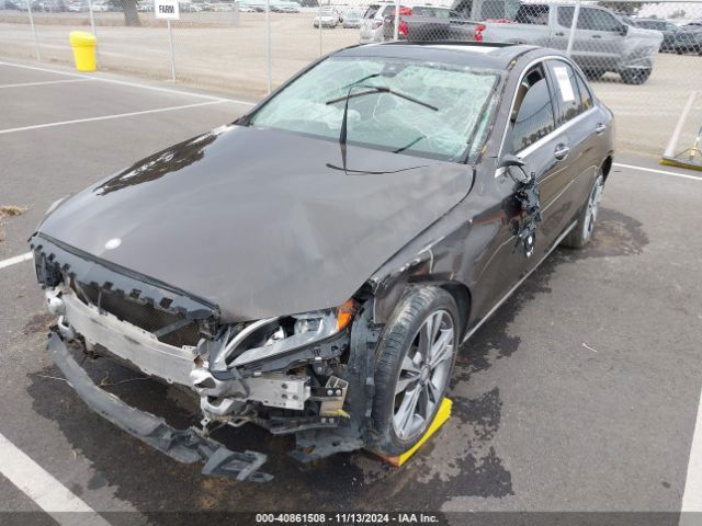 55SWF4JBXHU185203 Mercedes-Benz C 300 Luxury/sport