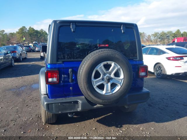 1C4HJXDG8KW597379 Jeep Wrangler Unlimited Sport S 4x4