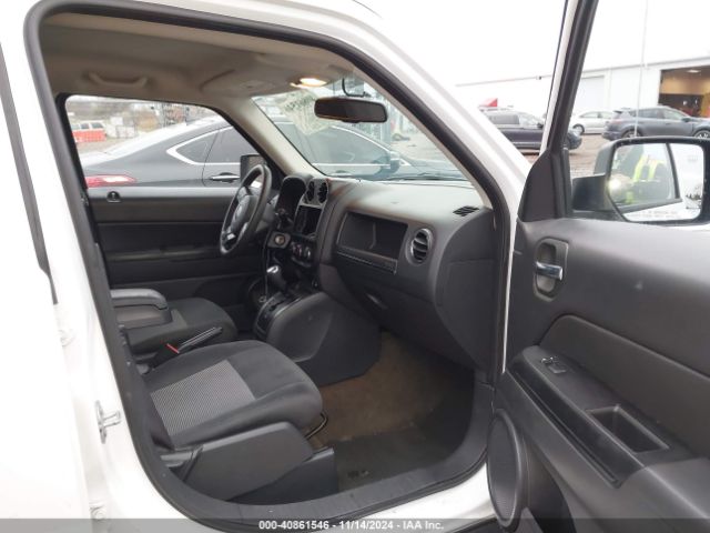 1C4NJPBA5HD140440 Jeep Patriot Sport Fwd