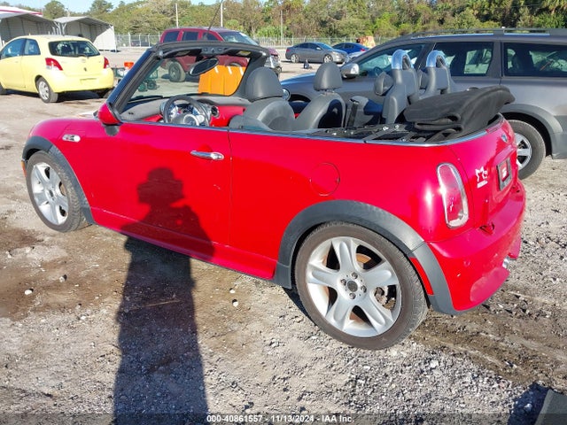 2005 MINI COOPER S WMWRH335X5TF85202 Photo 2