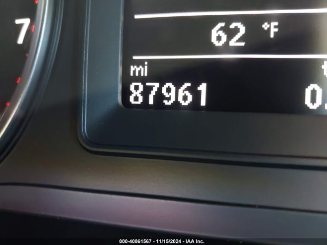 WVGAV7AX1FW502320 Volkswagen TIGUAN SE