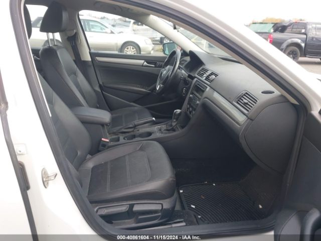 1VWAT7A3XFC056142 Volkswagen Passat 1.8t Wolfsburg Edition