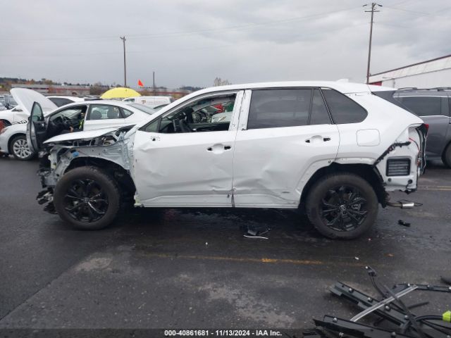 JTM16RFV4RD561320 Toyota Rav4 Hybrid Se