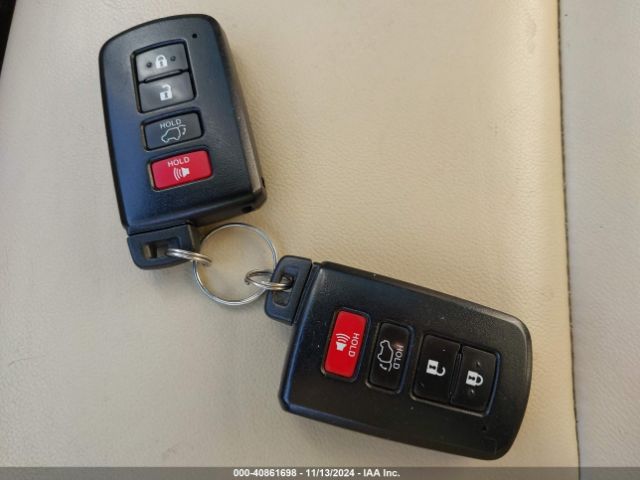 5TDKKRFH9GS153262 Toyota Highlander Xle V6