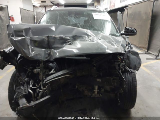 KMHRC8A35NU208182 Hyundai Venue Limited