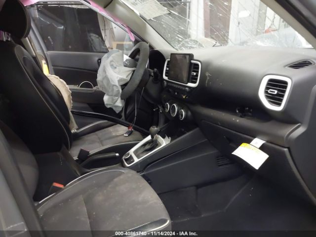 KMHRC8A35NU208182 Hyundai Venue Limited