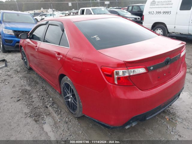 4T1BF1FK4EU832832 Toyota CAMRY SE