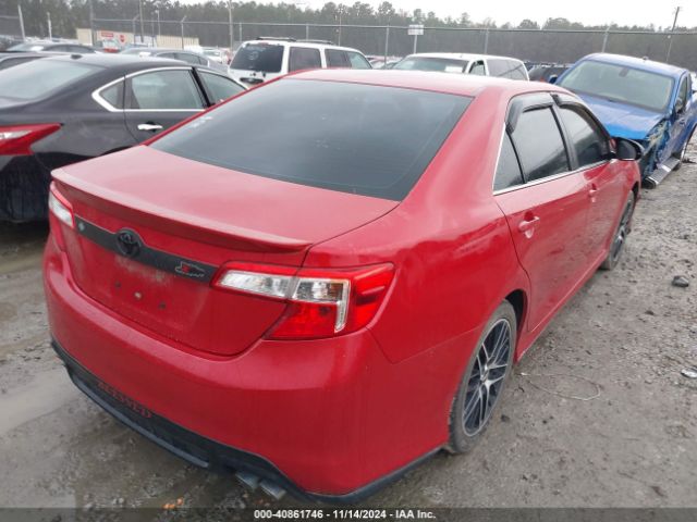 4T1BF1FK4EU832832 Toyota CAMRY SE