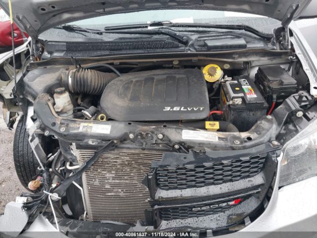 2C4RDGBG0JR202679 Dodge Grand Caravan Se Plus