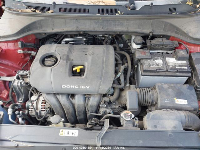 KM8K12AA6KU201725 Hyundai Kona Se