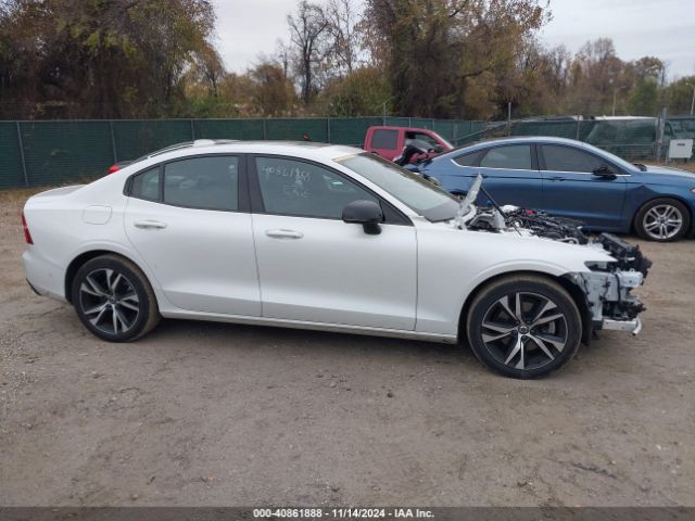 7JRL12TM4NG192138 Volvo S60 B5 R-design