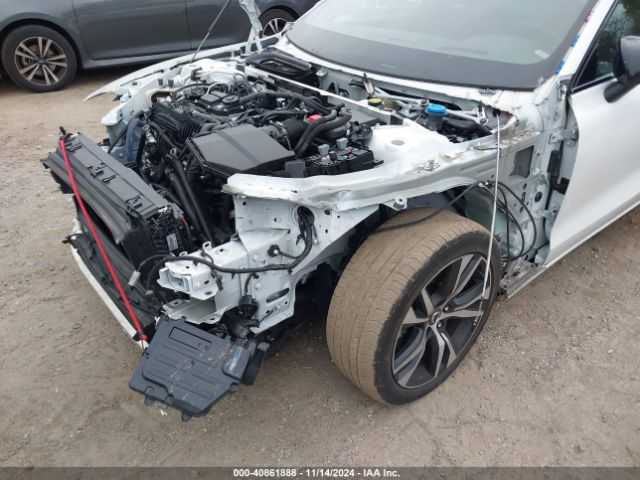 7JRL12TM4NG192138 Volvo S60 B5 R-design
