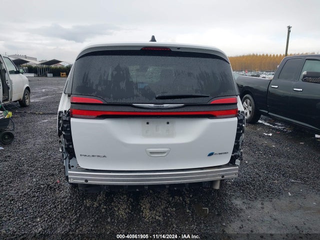 Chrysler Pacifica Hybrid Select 2024 2C4RC1S70RR153561 Image 17