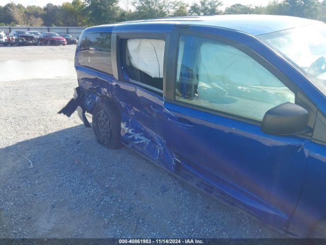 2C4RDGBG9JR273363 Dodge Grand Caravan Se