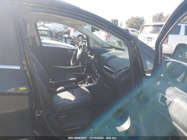 MAJ6S3KL9LC329690 Ford Ecosport Titanium
