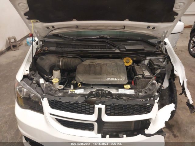 2C4RDGEG4JR302098 Dodge Grand Caravan Gt