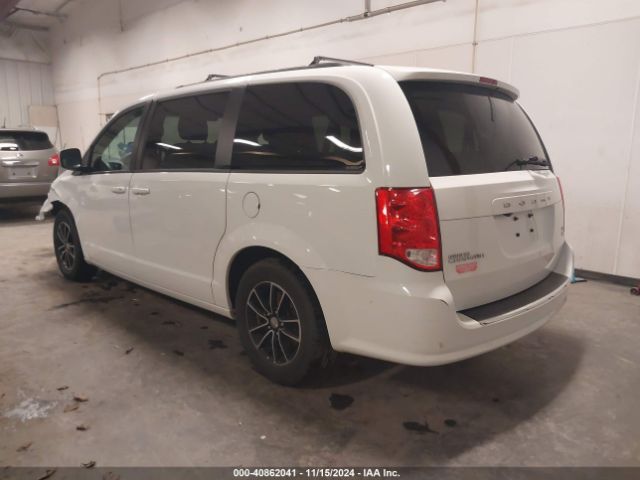 2C4RDGEG4JR302098 Dodge Grand Caravan Gt