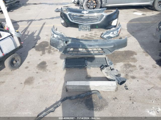 2GNAXKEX1J6229269 Chevrolet EQUINOX LT
