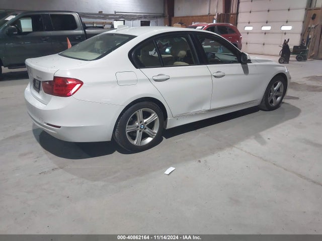 WBA3C3C54EF986924 BMW 320i Xdrive