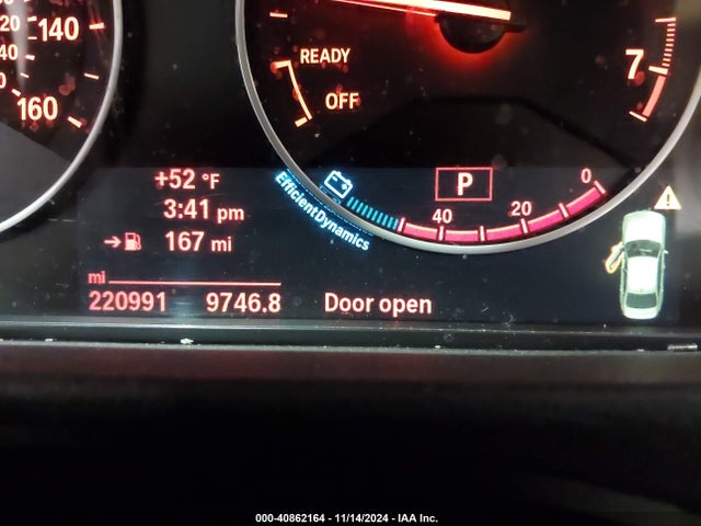WBA3C3C54EF986924 BMW 320i Xdrive
