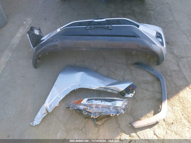 Toyota Rav4 Xle 2019 2T3W1RFV5KC027760 Image 12