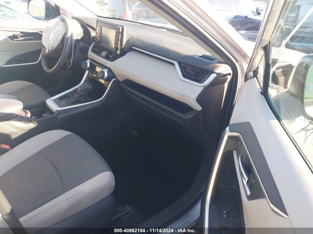 Toyota Rav4 Xle 2019 2T3W1RFV5KC027760 Image 5