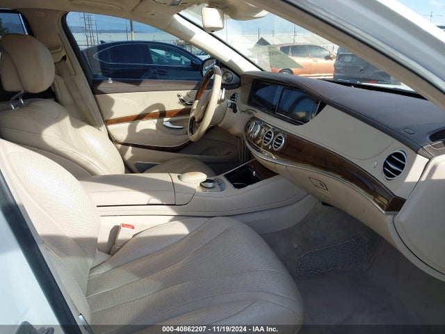 WDDUG8CB4EA054207 Mercedes-Benz S 550